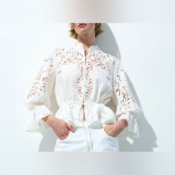 H&M linen blend blouse with eyelet embroidery - Picture 5 of 5